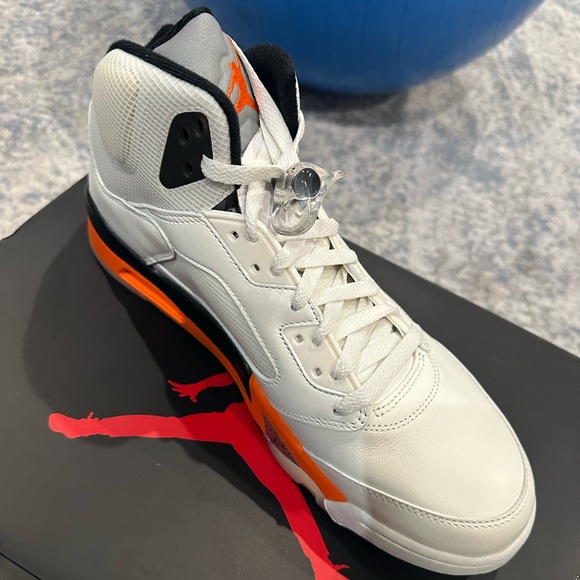 Brand new retro jordan 5 shattered backboard - Picture 4 of 4